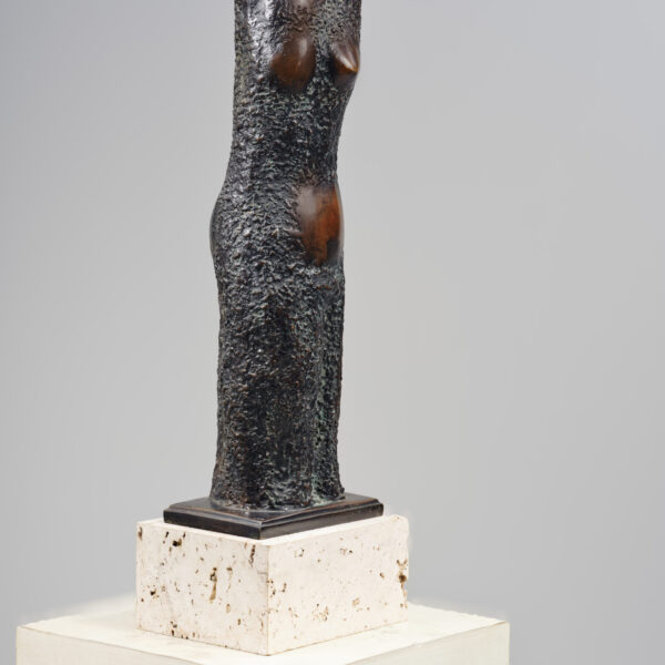 Figure féminine en bronze à patine brune, Aristidis Patsoglou (né en 1941), vue 3