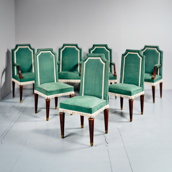 Suite trois fauteuils quatre chaises haut dossier pieds en gaine Art Déco attribuée Jean-Maurice Rothschild circa 1930