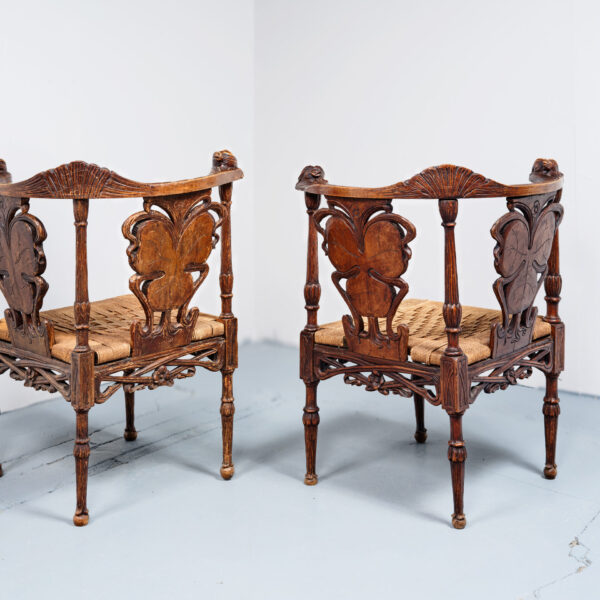 Pair of carved armchairs with female heads, Ernesto Basile (1857-1932), view 2