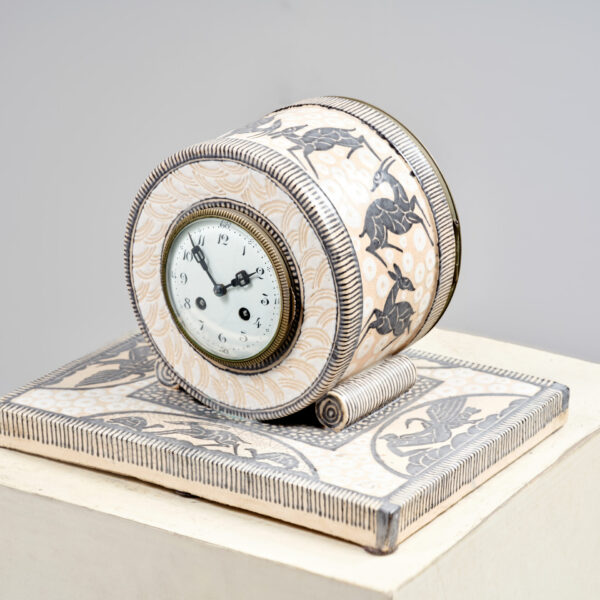 Pendule en céramique « Léda et le Cygne », Jean Mayodon (1893-1967), vers 1945, vue 4