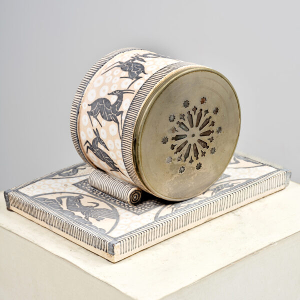 Pendule en céramique « Léda et le Cygne », Jean Mayodon (1893-1967), vers 1945, vue 5