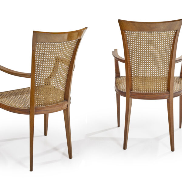 Paire de fauteuils cannés en acajou, André Arbus (1903-1969), vers 1950, vue 3