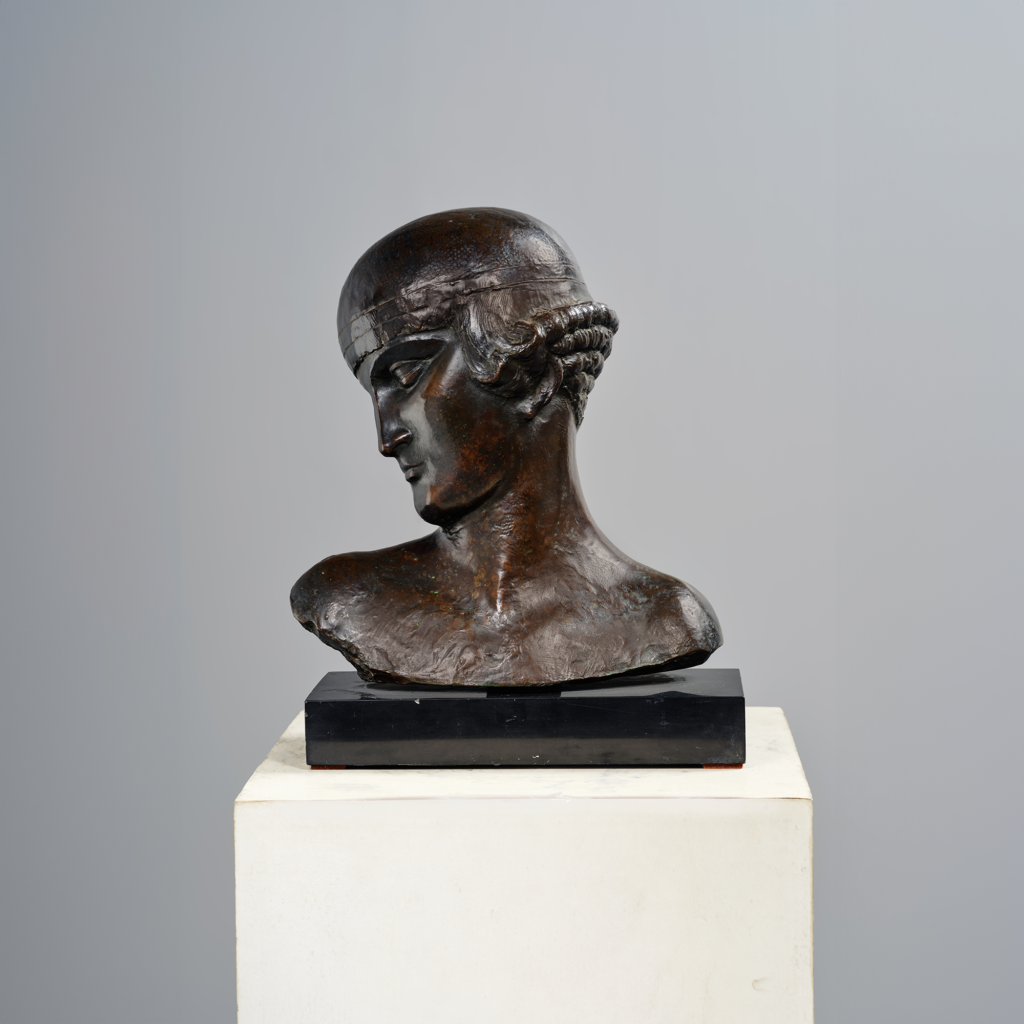Tête à l’antique en bronze, Lucien Lafaye (1896-1975)