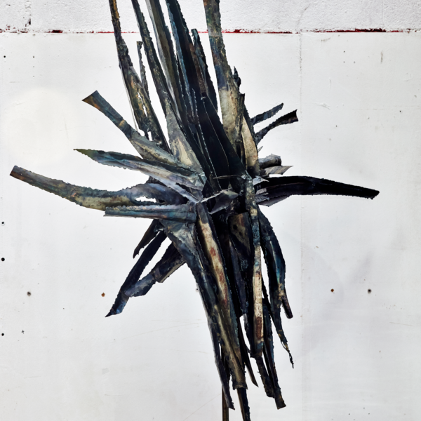 « Guerlain’s Stars », sculpture en métal soudé, Caroline Lee (1932-2014), 1966, vue 2