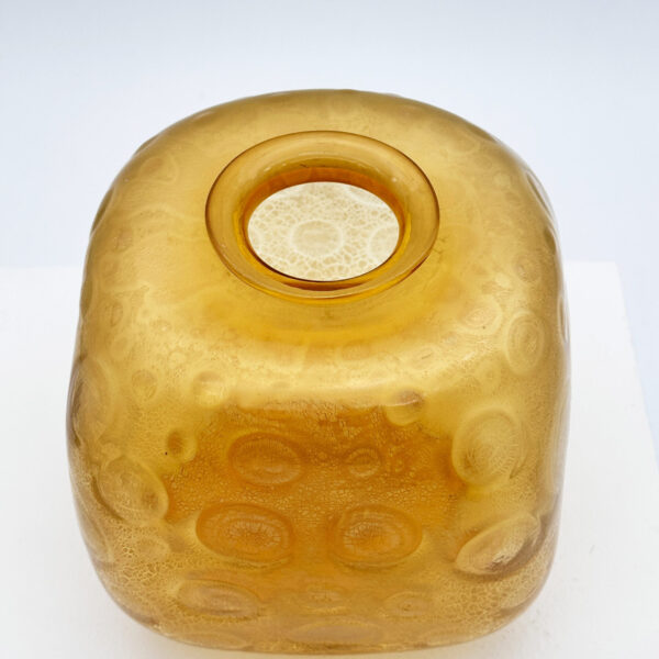 Vase « Serica » n°37 en verre ambré craquelé, A.D. Copier (1901-1991) pour Leerdam, vers 1932, vue 2