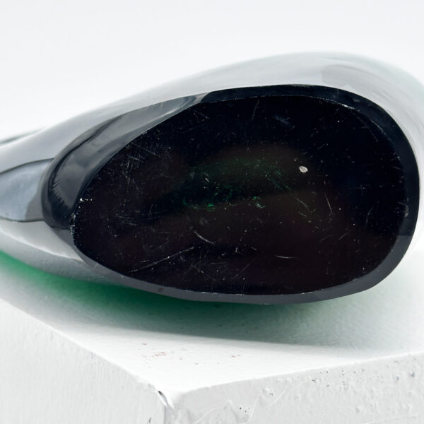 “Anse Volante” vase in iridescent glass, Giorgio Ferro (b. 1931) for A.V.E.M., circa 1950, view 5