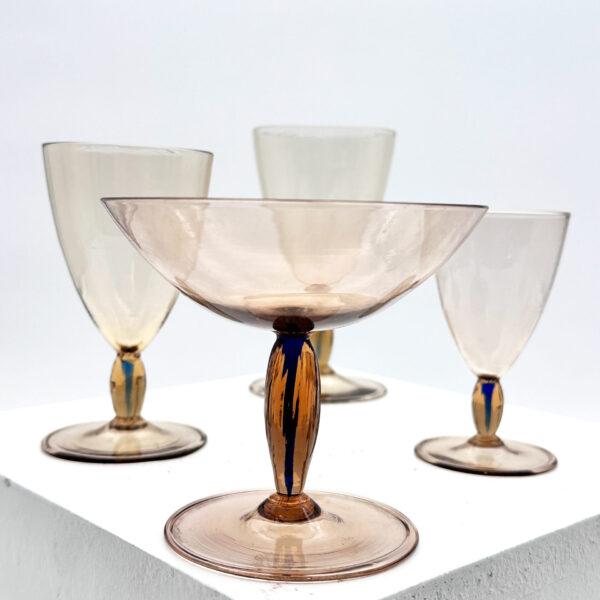Service de verres et carafes en verre rose, Carlo Scarpa (1906-1978) pour MVM Cappellin, vue 3