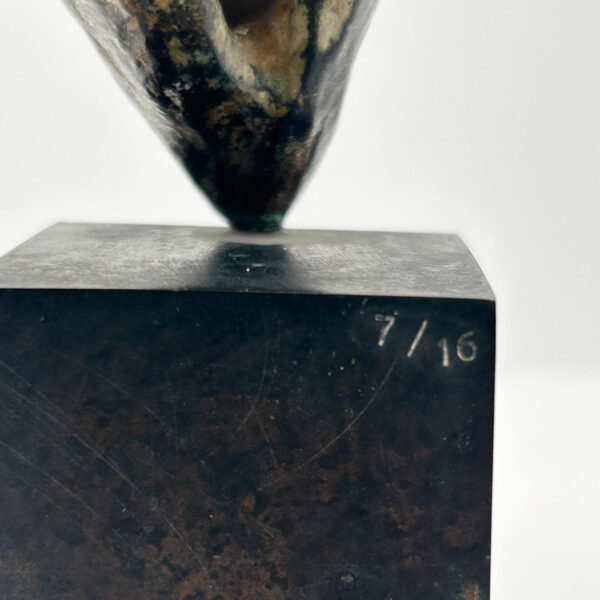Calabrian mask in patinated bronze, Gualtiero Busato (1941-2025), 1977, view 7