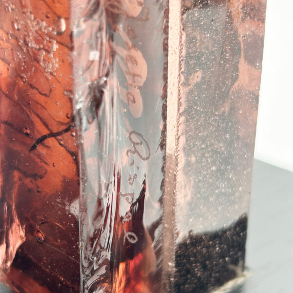 Paire de sculptures en verre mauve, Josette Rispal (née en 1946), vue 6