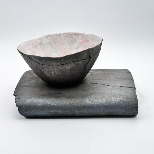Coupe et son dormant en raku, Gisèle Buthod-Garçon (née en 1954), vue 2