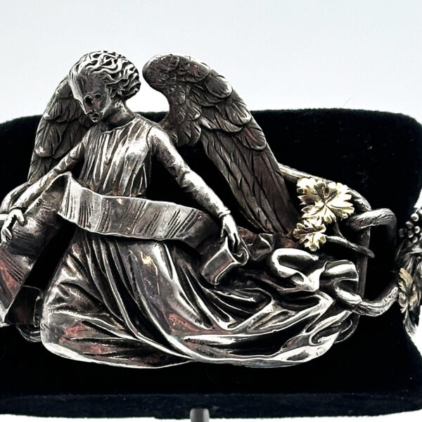 Bracelet néo-gothique en argent et vermeil, Charles-Louis Wagner et Frédéric-Jules Rudolphi, vers 1840, vue 4