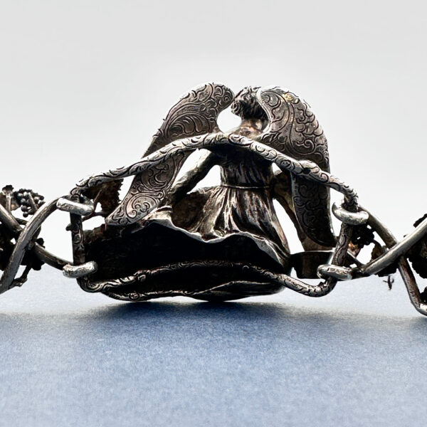 Bracelet néo-gothique en argent et vermeil, Charles-Louis Wagner et Frédéric-Jules Rudolphi, vers 1840, vue 8