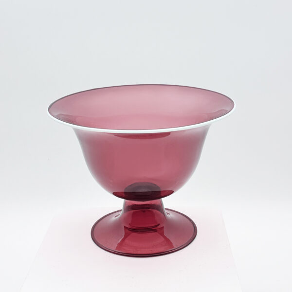 Amethyst glass vase on flared foot, Vittorio Zecchin (1878-1947) for MVM Cappellin, circa 1925, view 3