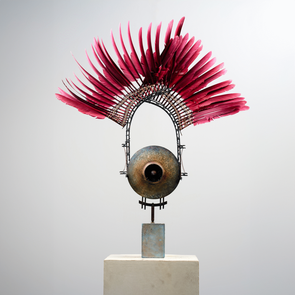 Sculpture « Composition à la coiffe de plume », Frédéric Barnley (né en 1954), 1994