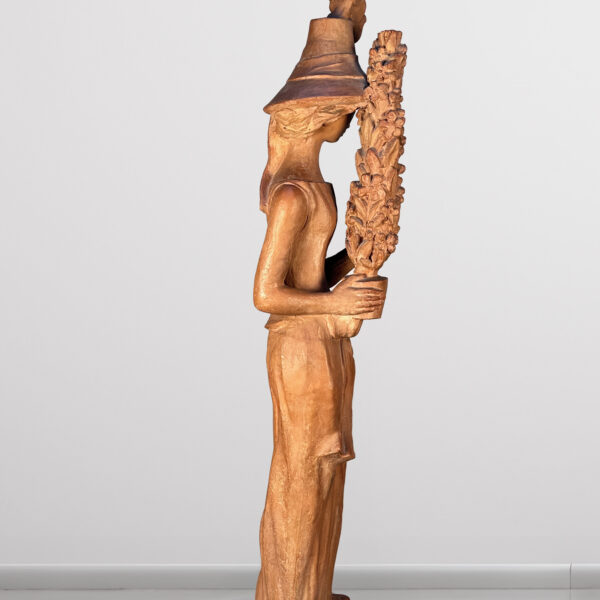 Grande sculpture en terre cuite « Femme au chapeau », Colette Gueden (1905-2000), vers 1940, vue 3