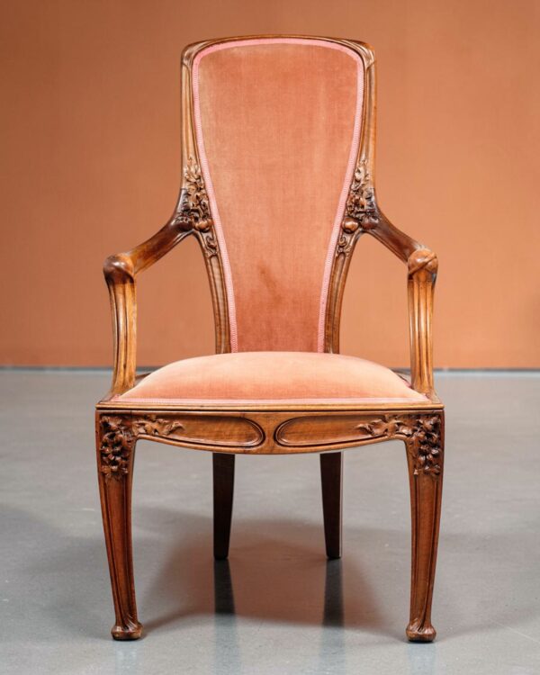 Fauteuil à haut dossier « Les Tomates », Louis Majorelle (1859-1926), vers 1904