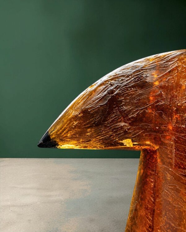 Sculpture « Oiseau » en verre ambré, 1990, vue 6