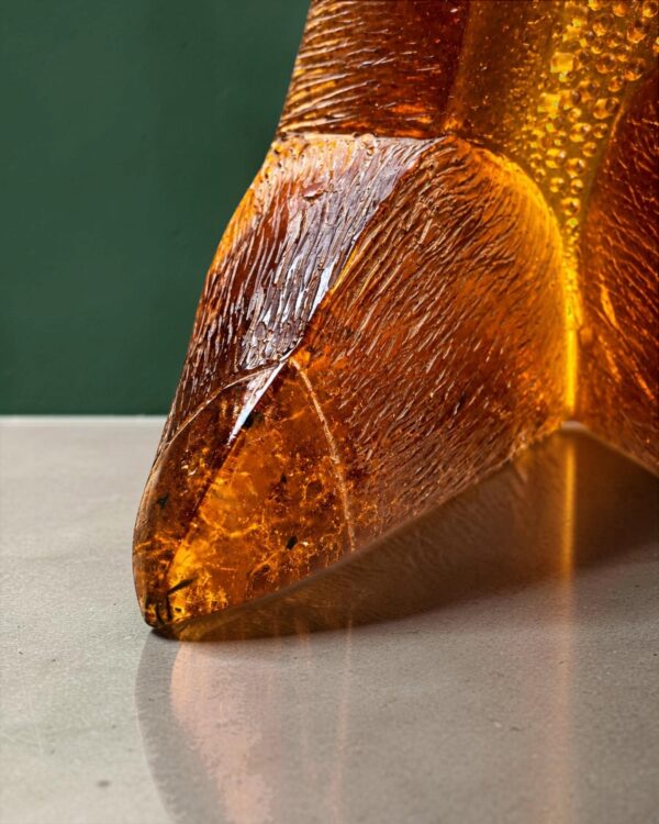 Sculpture « Oiseau » en verre ambré, 1990, vue 7