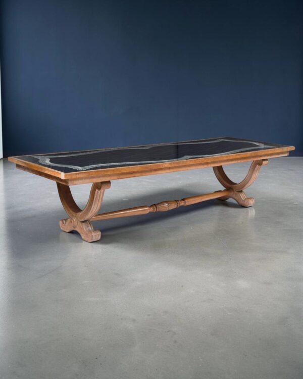 Table de salle à manger en chêne cérusé et verre peint, Félix Davin (1902-1976), vers 1940