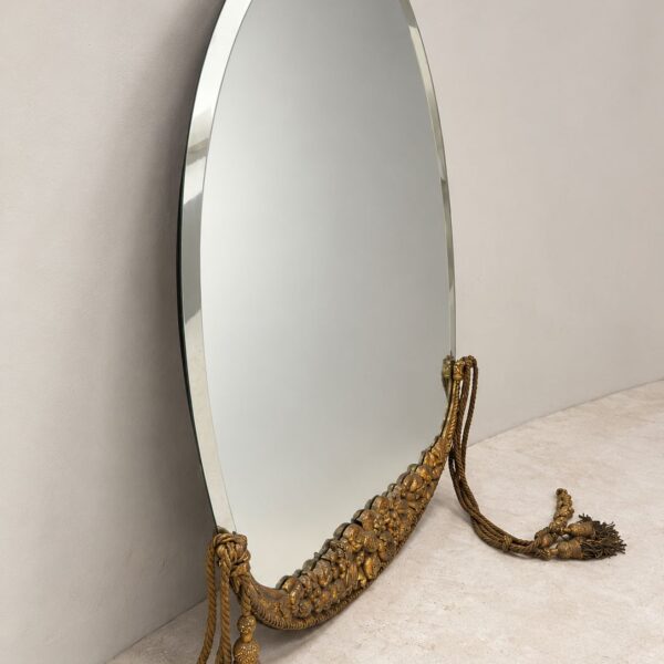 Miroir ovale en bois doré sculpté, attribué à Paul Follot (1877-1941), vers 1925, vue 2
