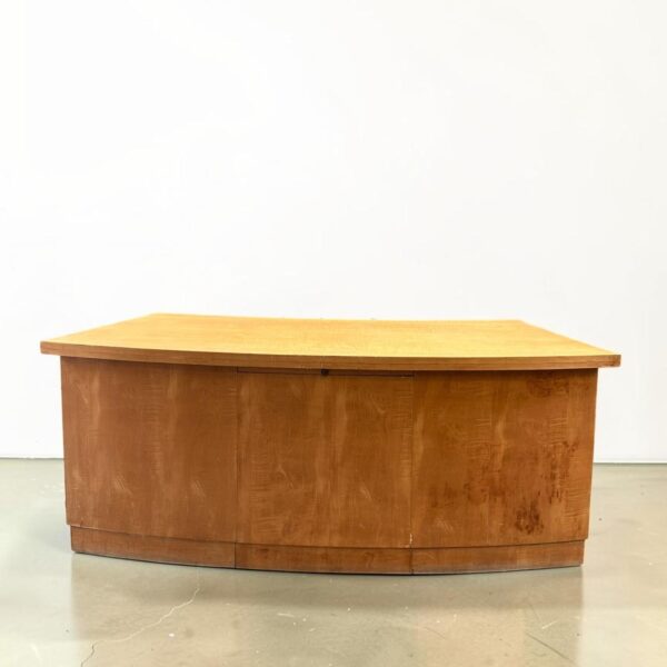 Bureau aux lignes courbes en placage de bois clair, Jacques Adnet (1900-1984), vers 1940, vue 7