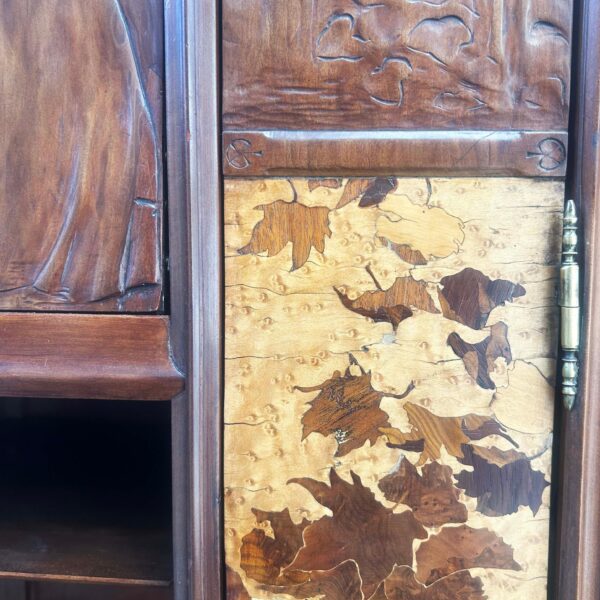 Cabinet sculpté en noyer, Henry Parayre (1879-1970), 1903, vue 10