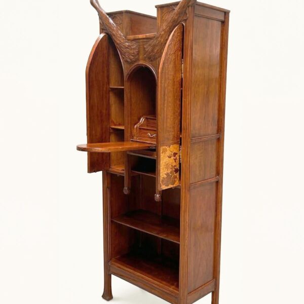 Cabinet sculpté en noyer, Henry Parayre (1879-1970), 1903, vue 2