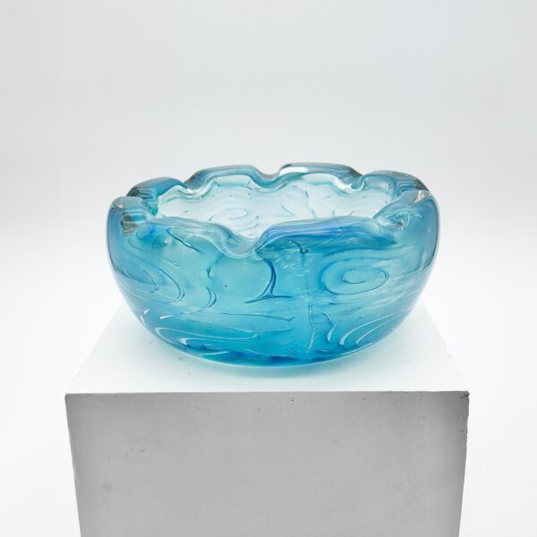 Grand bol « Unica » en verre soufflé bleu clair, A.D. Copier (1901-1991) pour Leerdam, 1958, vue 2